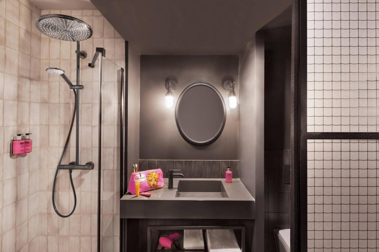 Moxy Lille City Exteriör bild
